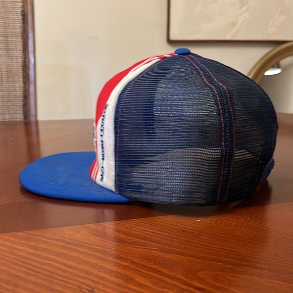 Vintage Washington Capitals Trucker Hat - Picture 2 of 7